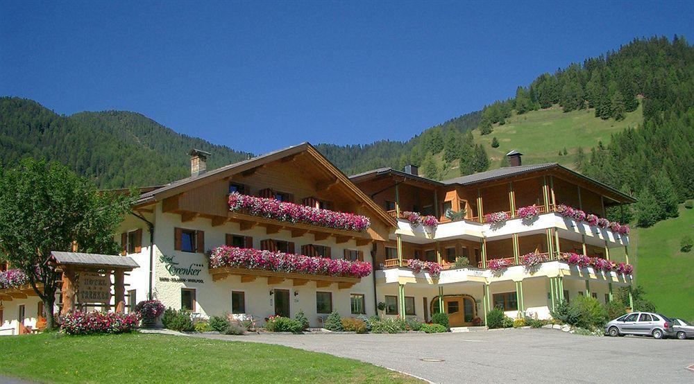 Hotel Trenker Braies  Exterior foto